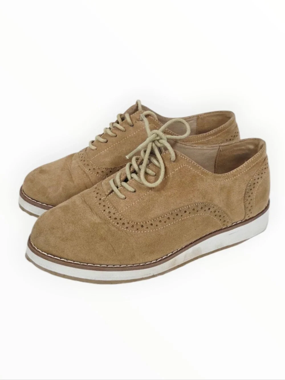 Torrid 8 extra wide fabric Suede Wingtip Oxford Shoes in Tan